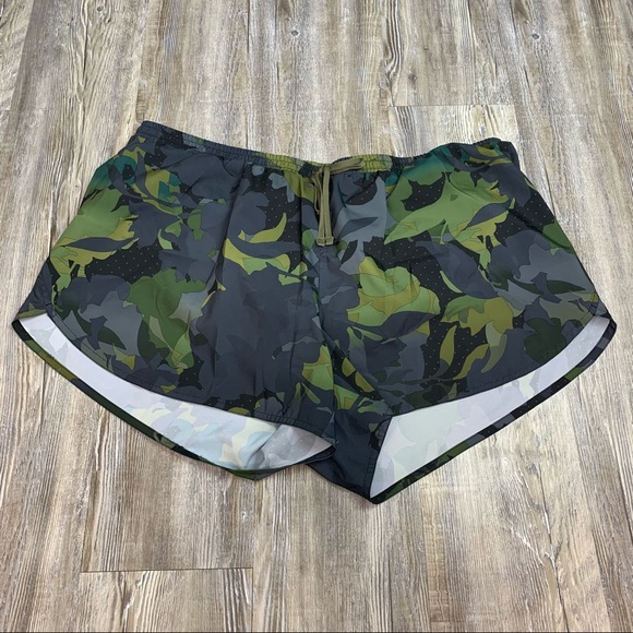 Old Navy Pants - Old Navy Fit Green Camouflage Lined Athletic Short